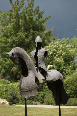 GuillaumeLeConquérant-CommandeVilledeBoisGuillaume-parJeanMarcdePas-JardinSculpturesBoisGuilbert-copyrightJMdePas-2005